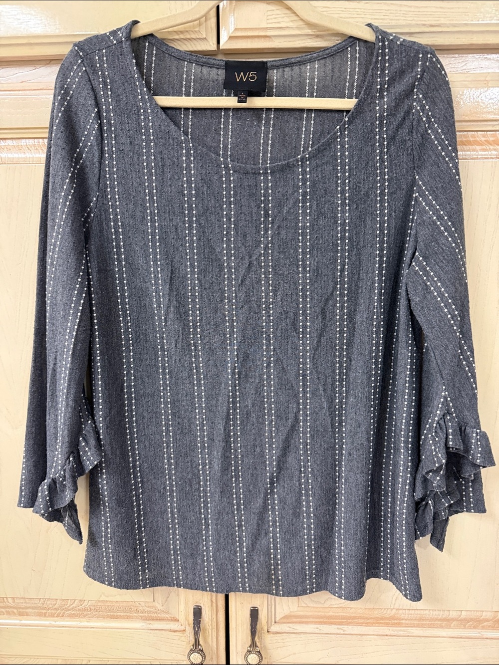 W5 Gray Pinstripe Ruffle Sleeve Long Sleeve Top